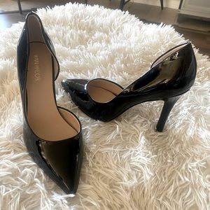Brand new Jenn arbor black patent open side pointed stilettos size 8.5